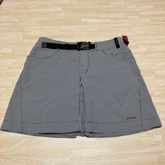 【定価の半額以下&美品❣️】登山用ショートパンツ phenix