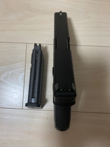 Glock17 エアコッキング18禁 