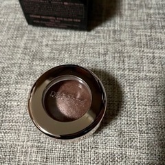 新品アイシャドウの画像