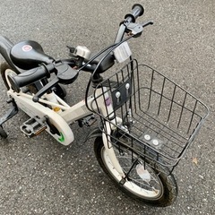 子どもと一緒に自転車も成長！2歳から使える押し手棒・補助輪付き自転車 🇮🇹FIAT🚲の画像