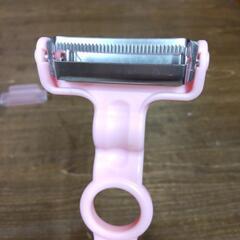 千切りピーラーの画像