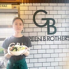 心も満たす♪サラダ専門店*犬好きさんも！オシャレ＆シフト自由＊週...