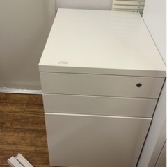 【寝屋川】デスク用引き出しチェスト【21日まで】 