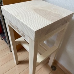 Invisible ink. WOODLAND THE STOOL NATURAL