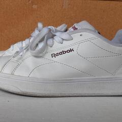 Reebokスニーカー　22.5cmの画像