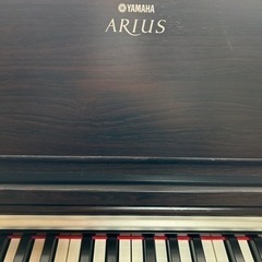 YAMAHA  ARIUS  電子ピアノ　ヤマハの画像