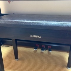 YAMAHA  ARIUS  電子ピアノ　ヤマハの画像