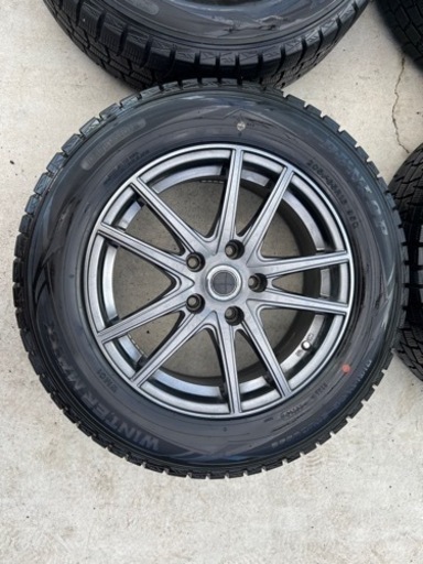 DUNLOP WINTERMAX 2018年製スタッドレスタイヤ205/65R16ホイール付き4本