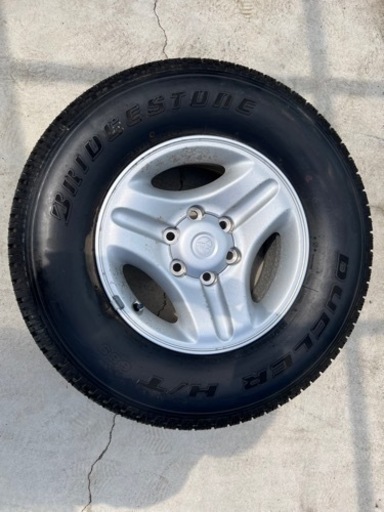 BRIDGESTONE DUELER H/T689 265/70R16 タイヤ新品　ホイール付き