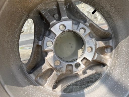BRIDGESTONE DUELER H/T689 265/70R16 タイヤ新品　ホイール付き