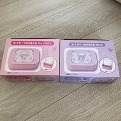 引き渡し者決定　新品未使用　ミラーつき小物入れ