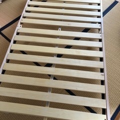 シングルベッド