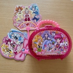 プリキュアうちわ　バック