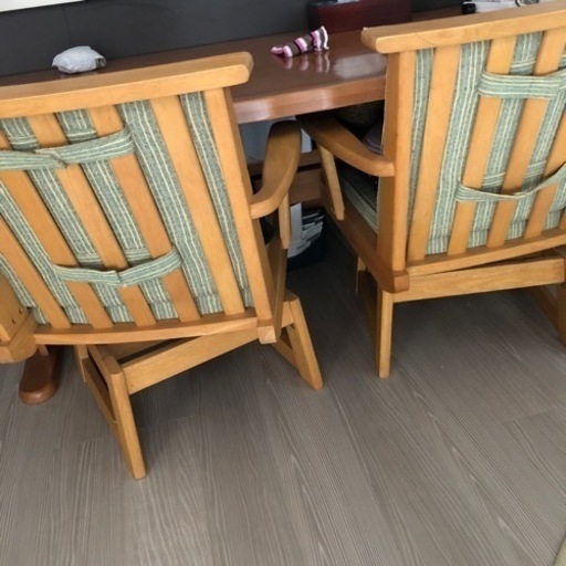 ダイニングテーブル定価126,000円