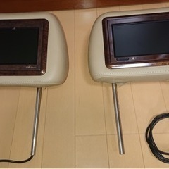 ベレッツァ ヘッドレストモニター 2個セット リモコン付の画像