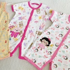 女の子用　9ヶ月用２枚と、24ヶ月用　計3枚セット