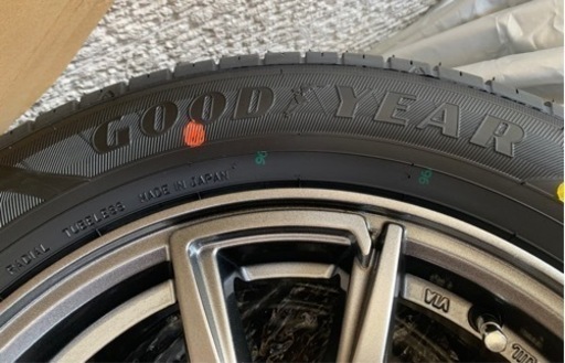 未使用　GOODYEARサマータイヤ＋ホイール４本セット　195/65R15