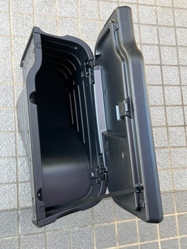 【新車はずし】ハイエースワゴンGL　リアコンソールボックス