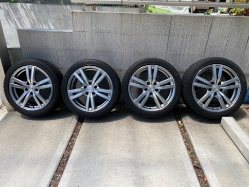 215/45/17 スタッドレス