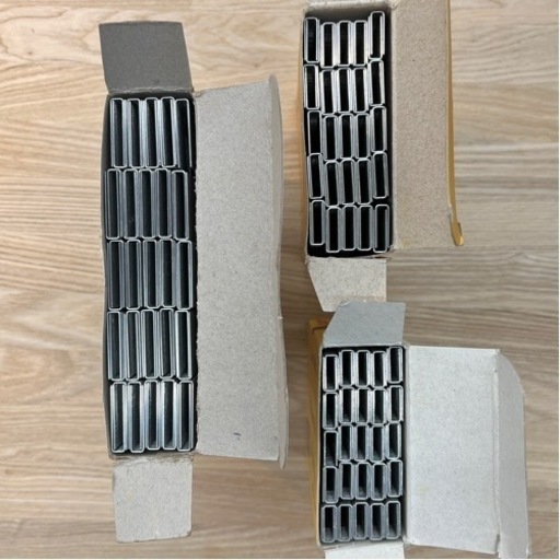 マキタ　充電式タッカ　ST421DZK 美品