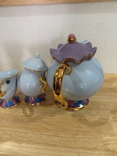 ポット婦人とチップ達【未使用品】Disney 美女と野獣ティーカップ
