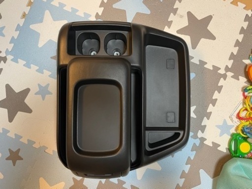 ハイエースワイド　センターコンソール　新品　新車取り外し品