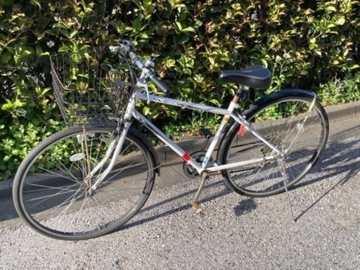 自転車 スポーツタイプ 中古品 白 6段階ギア変速 2019年