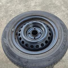 夏タイヤ175/65R14＆ホイールカバーの画像