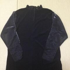 フォーマル　トップス　サイズMの画像