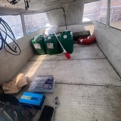 ２７フィートディーゼル船　船内外機 ヤマハ　120馬力　ドライブの画像