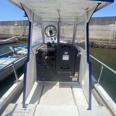 ２７フィートディーゼル船　船内外機 ヤマハ　120馬力　ドライブの画像
