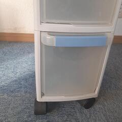 スキマストッカー キャスター付きの画像