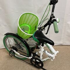 【北見市発】GRAPHIS 折りたたみ自転車 6150115037 6段ギア 20インチ ホワイト (E1530kxwY)の画像