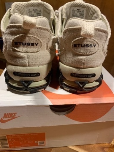 STUSSY×NIKE エアズームスピリドン