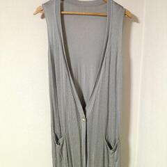 未使用品　ジレ　　グレーの画像