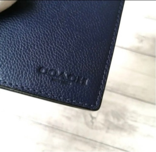 COACH　コーチ　二つ折り長財布 