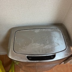 コストコ　ゴミ箱の画像