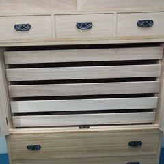 桐たんす 桐箪笥 全体サイズ：幅104 奥行45 高さ171cm (DA20)の画像