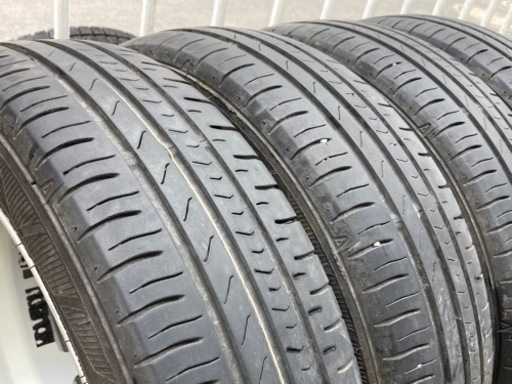 限定値下げ【バリ山・18年製】155\65R14 ノーマルタイヤ　アルミ　４本セット