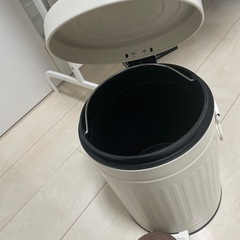 ゴミ箱　ニトリの画像