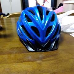 自転車のヘルメットです。