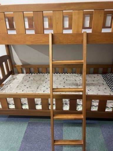 二段ベッド
