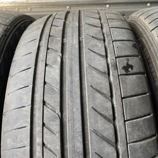 バリ山　GOODYEAR グッドイヤー　EAGLE LS EXE 225/45R18 夏タイヤ　2020年製　18インチ