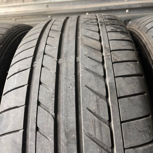 バリ山　GOODYEAR グッドイヤー　EAGLE LS EXE 225/45R18 夏タイヤ　2020年製　18インチ