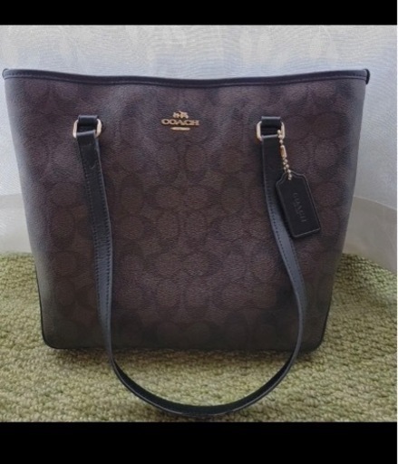 コーチ　トートバッグ　coach