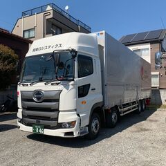 大型トラックドライバー１名枠　ウィング箱低床４軸車日野の画像