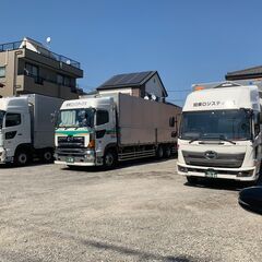 大型トラックドライバー１名枠　ウィング箱低床４軸車日野の画像