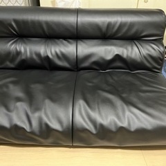 レザーソファーの画像