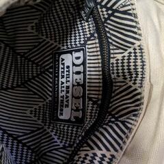 ディーゼル　DIESEL ショルダーバック　シンプルの画像