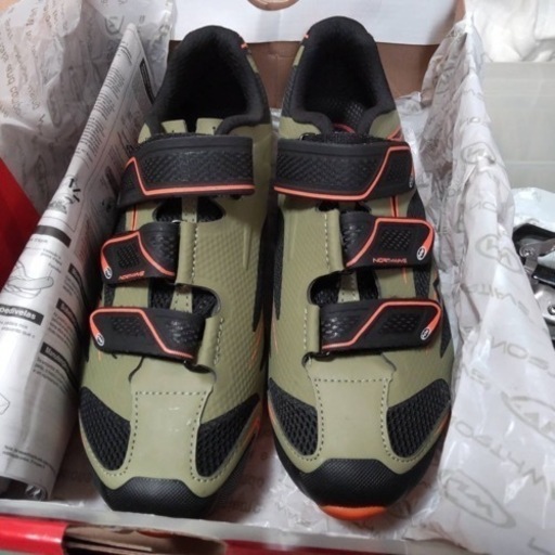 サイクリングシューズ メンズ